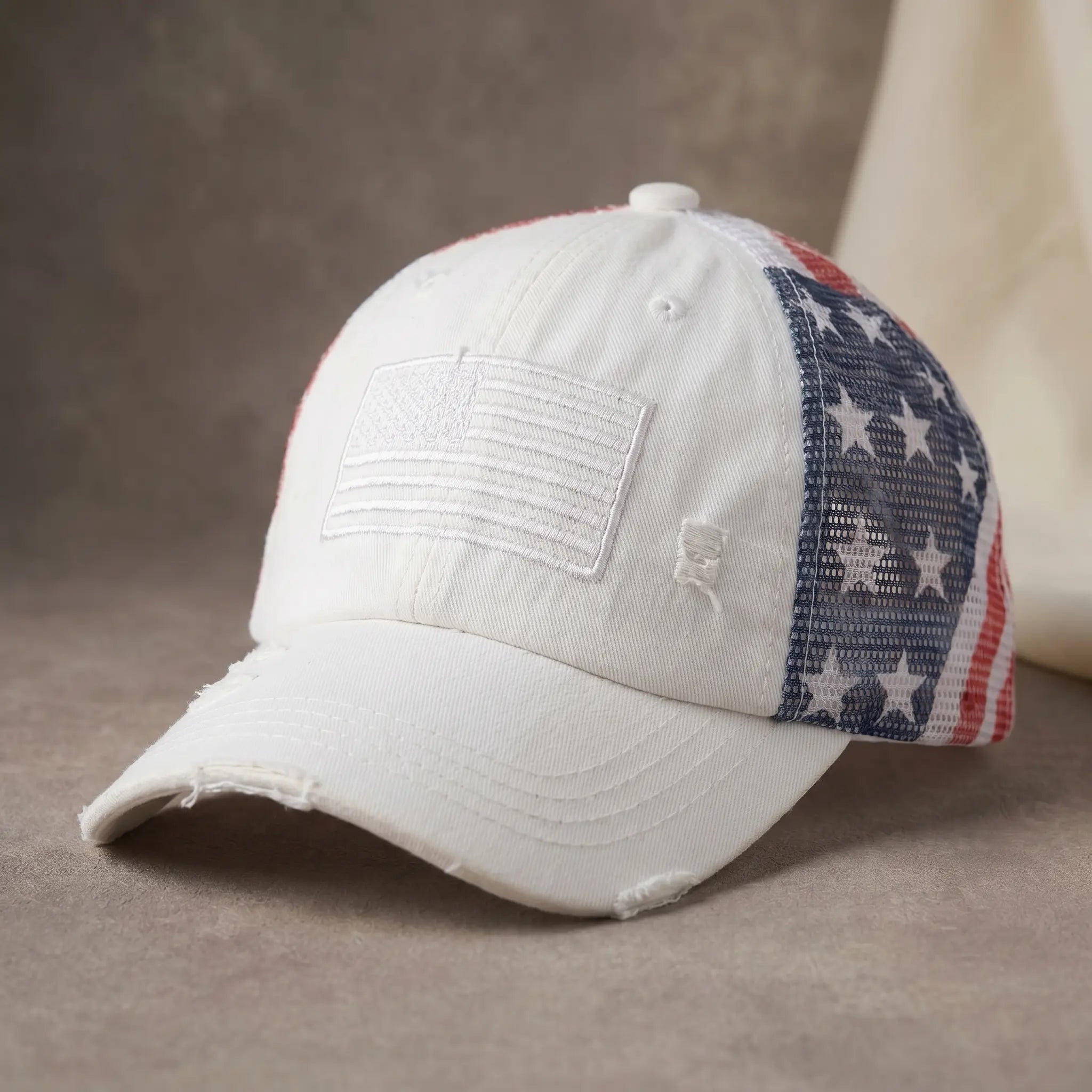 The "No Hat Hair" Criss-Cross Ponytail Cap | Women's Premium Washed Cotton Messy Bun Hat for Effortless Style Last Day Sale-90% OFF🔥