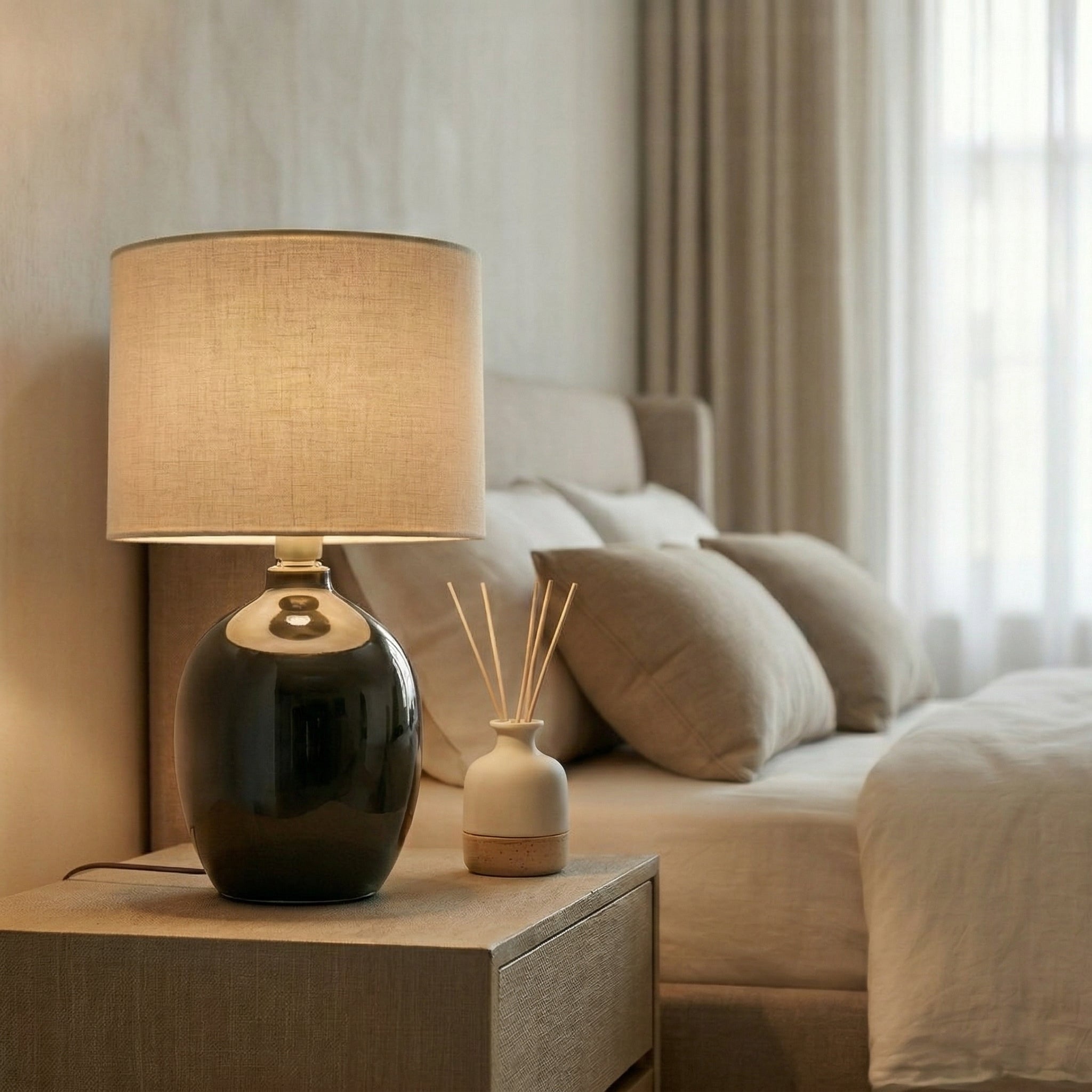 Modern Glossy Ceramic Table Lamp with Drum Shade